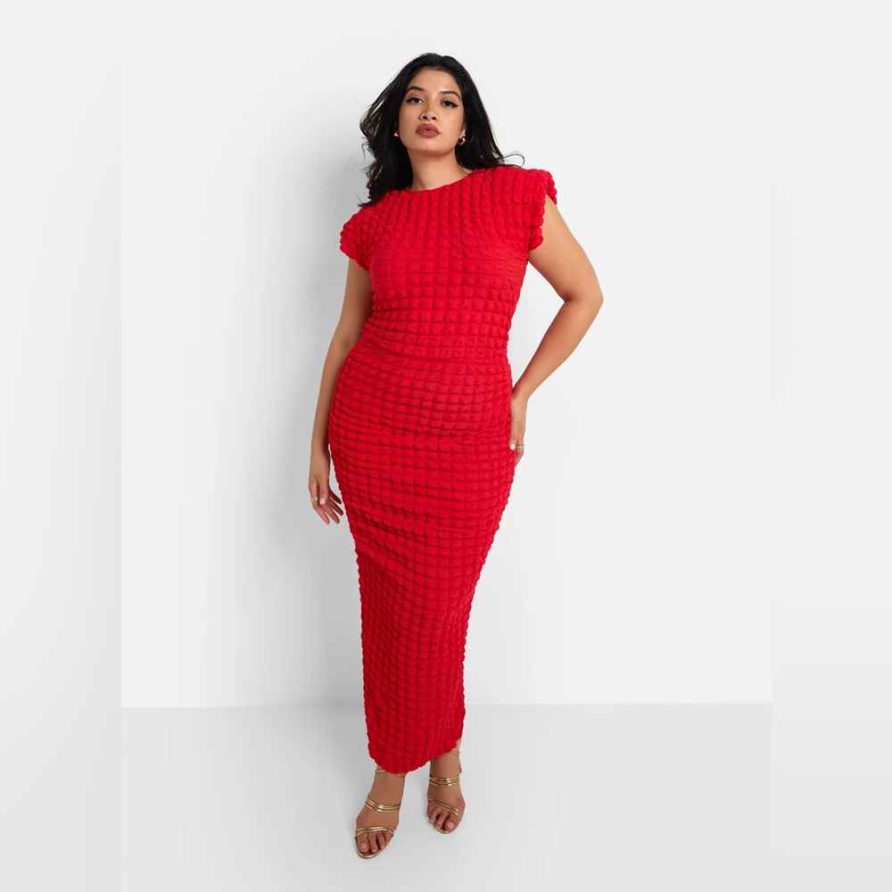 Rebdolls Vibrant Red Textured Pencil Skirt